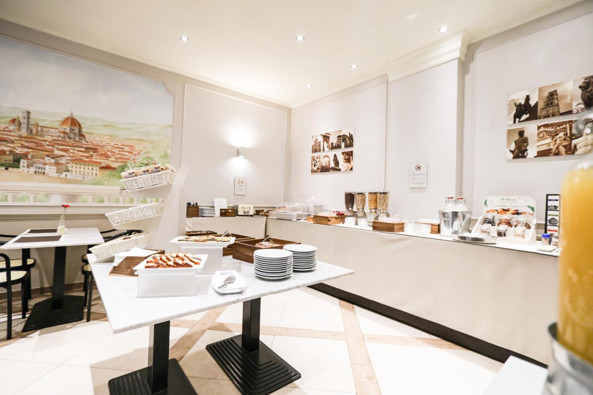 Hotel Albergo Firenze Florencia