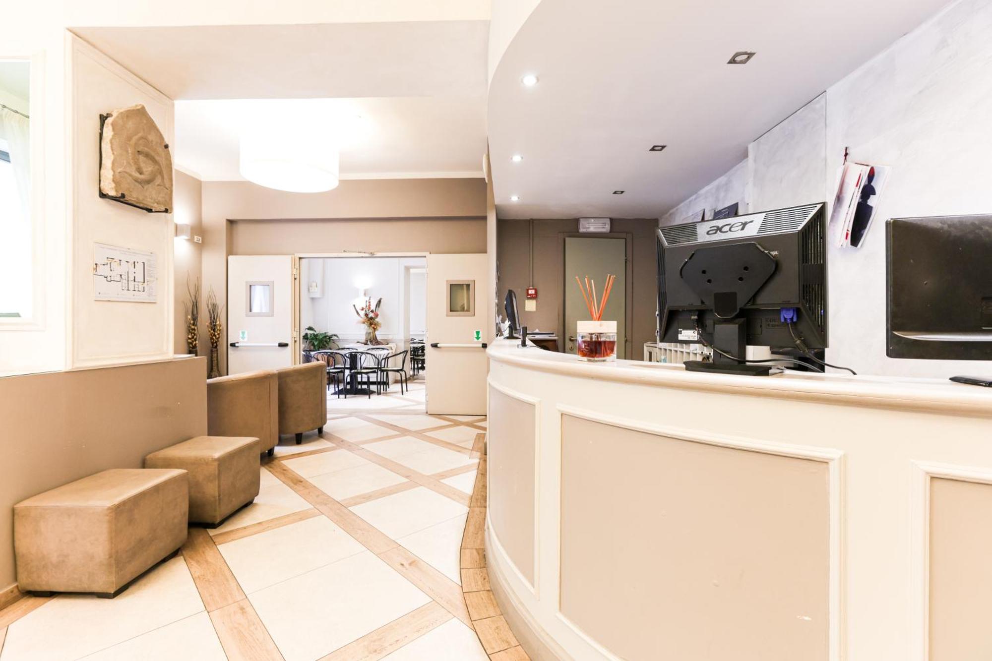 Albergo Firenze 3* Florencia